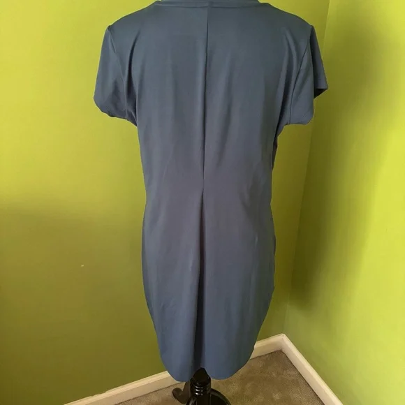 Eddie Bauer Blue V-Neck Short Sleeve T-shirt Dress - Picture 4 of 6